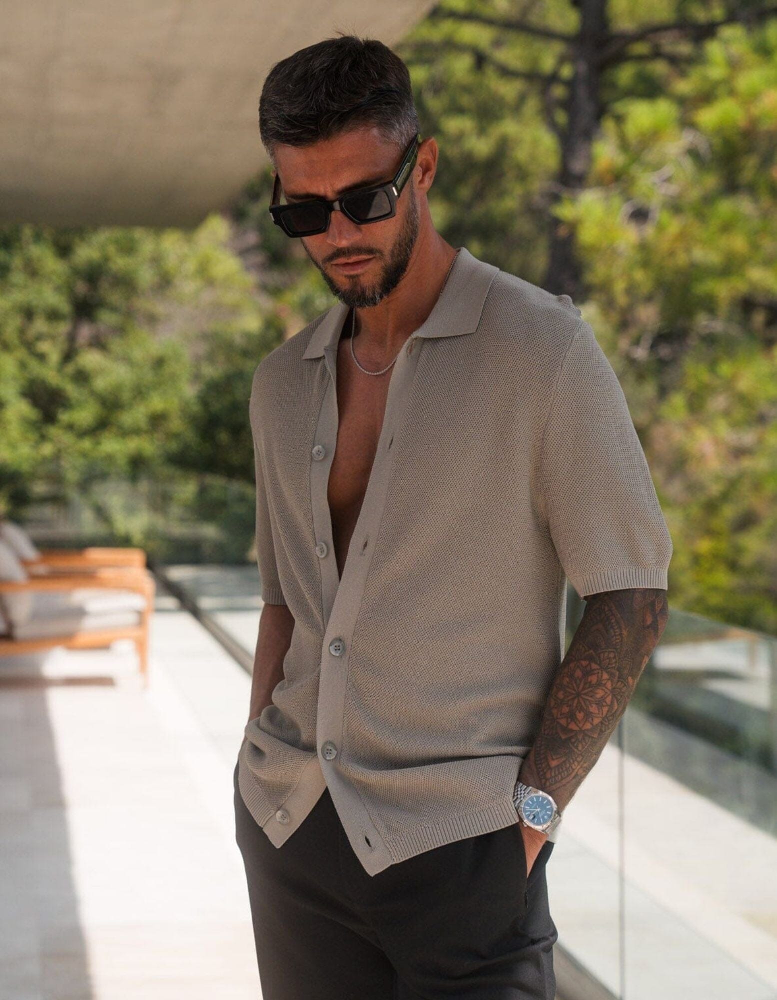 Unbuttoned Shirt Button Down Over T Shirt The Secret Weapon Of