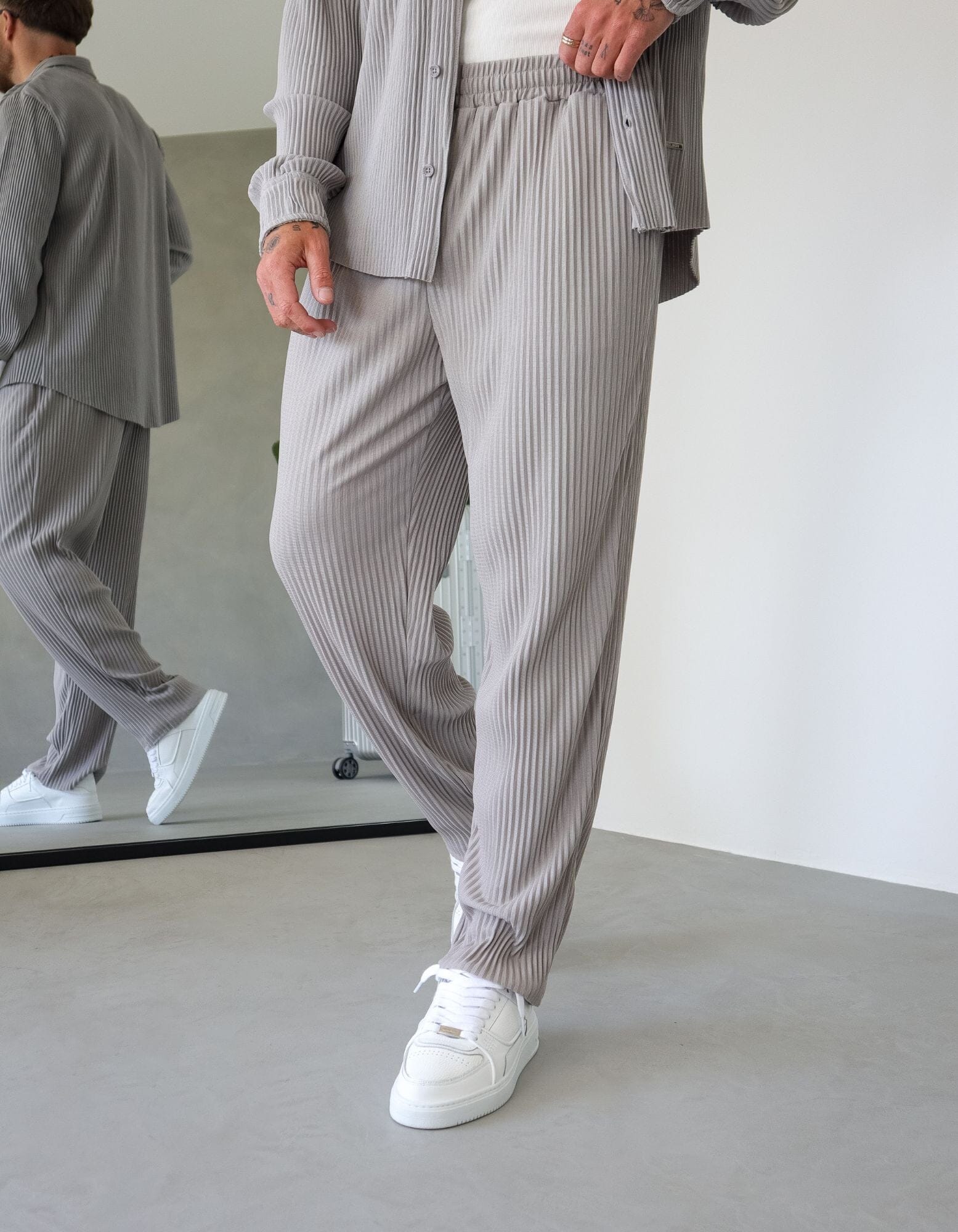 Men's Grey Pleated Trousers Pleated Trousers for Men Join our