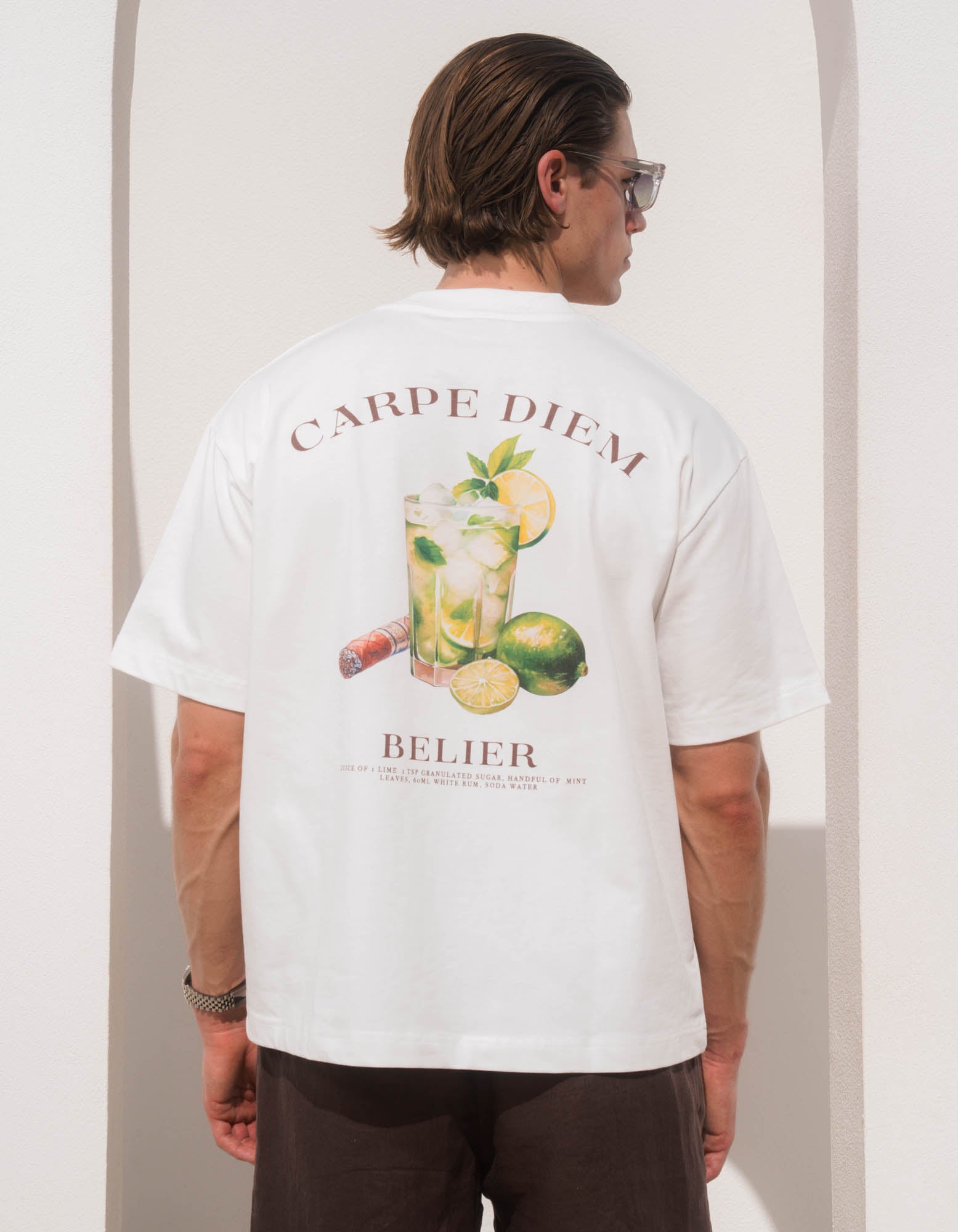 AR502390.jpg