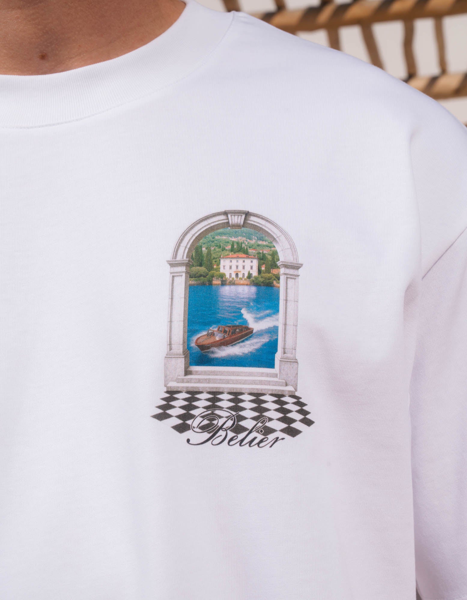 Como Arch Graphic T-Shirt - White