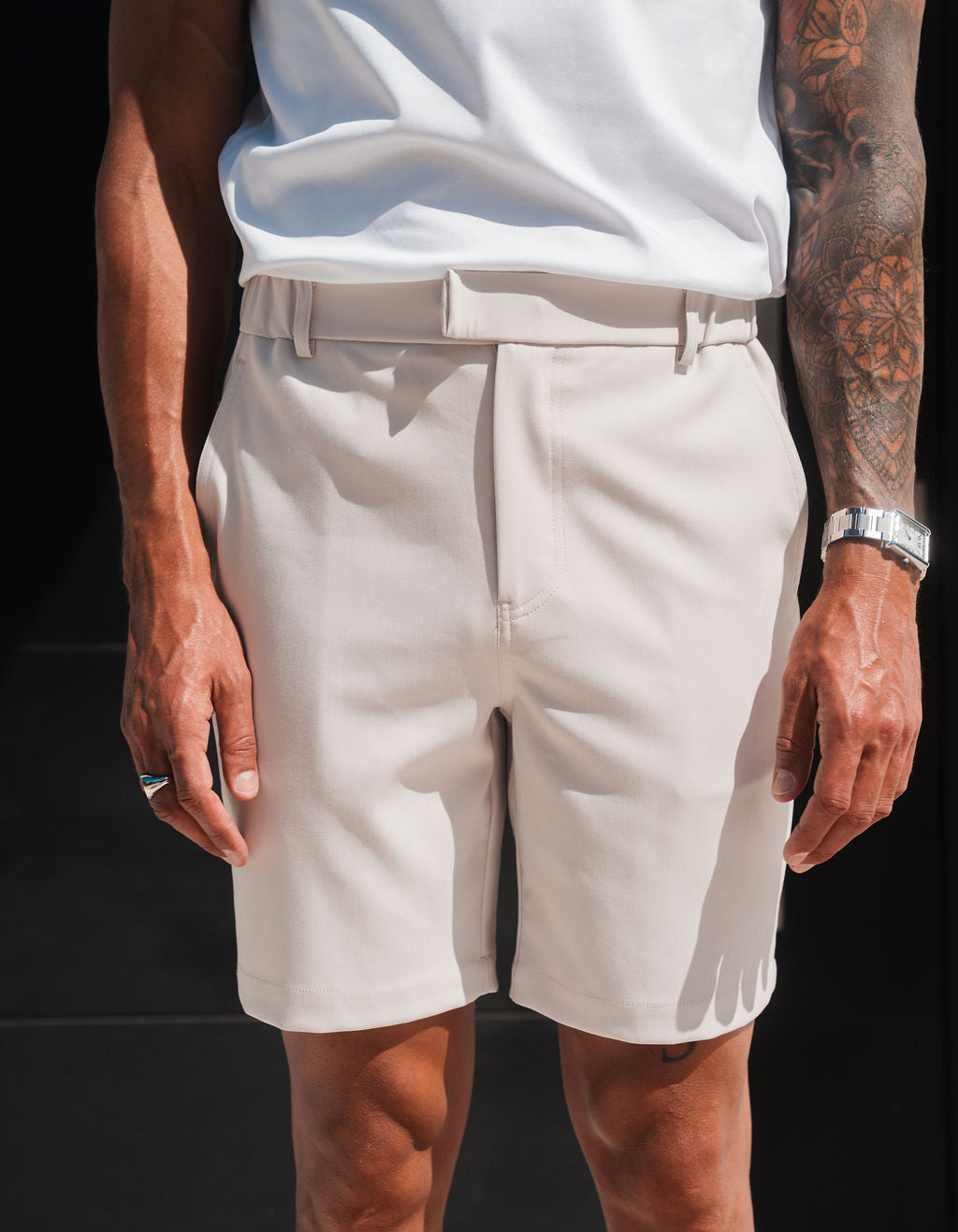 24hr Short - Beige