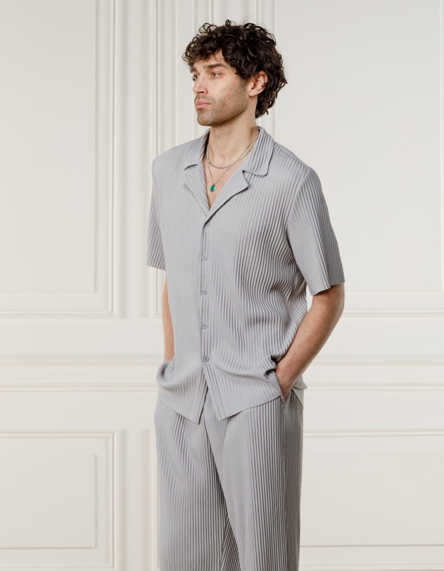 Grey Pleated S/S Resort Shirt