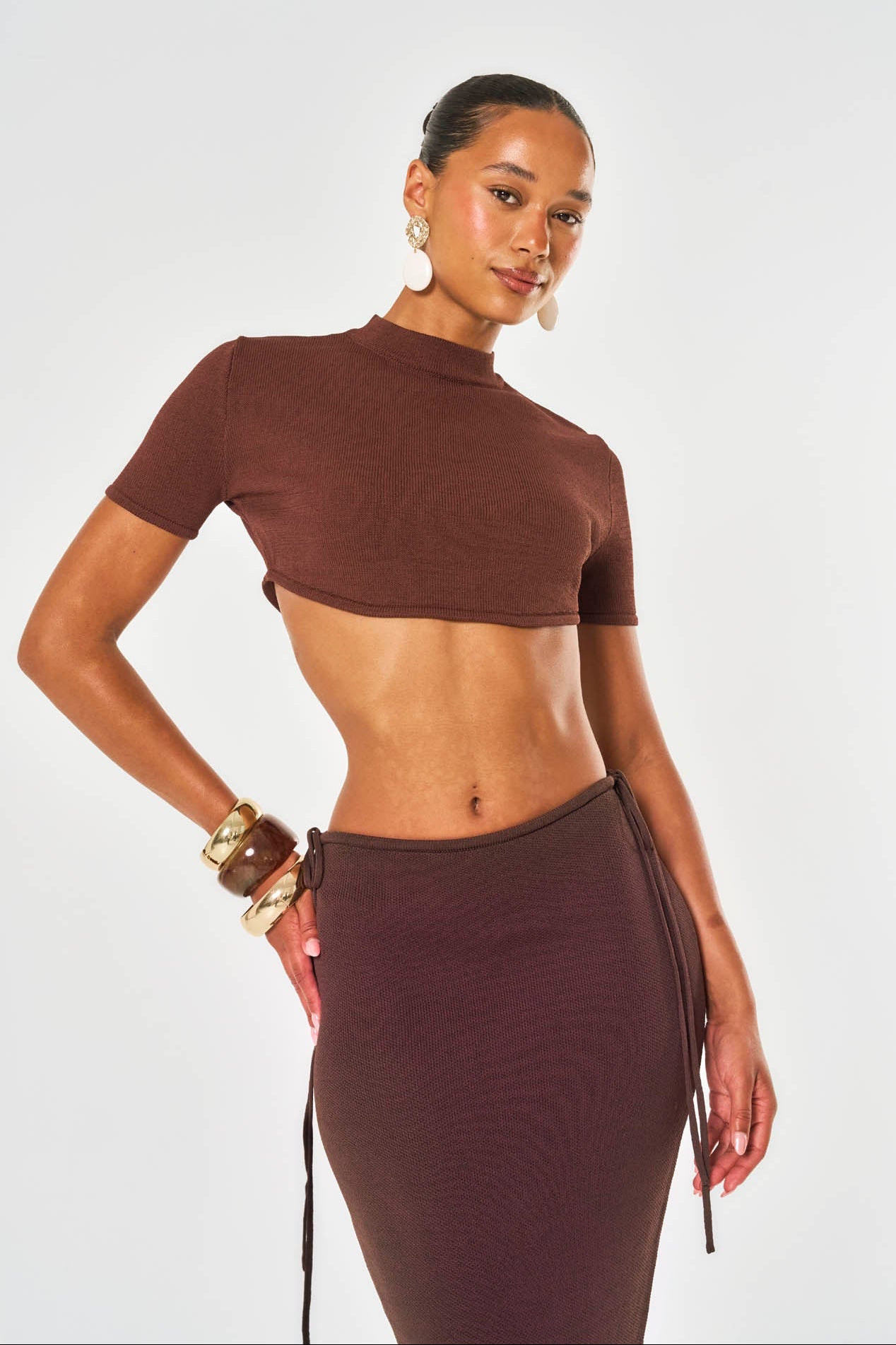 Ivy Cropped Mock Neck Top - Brown