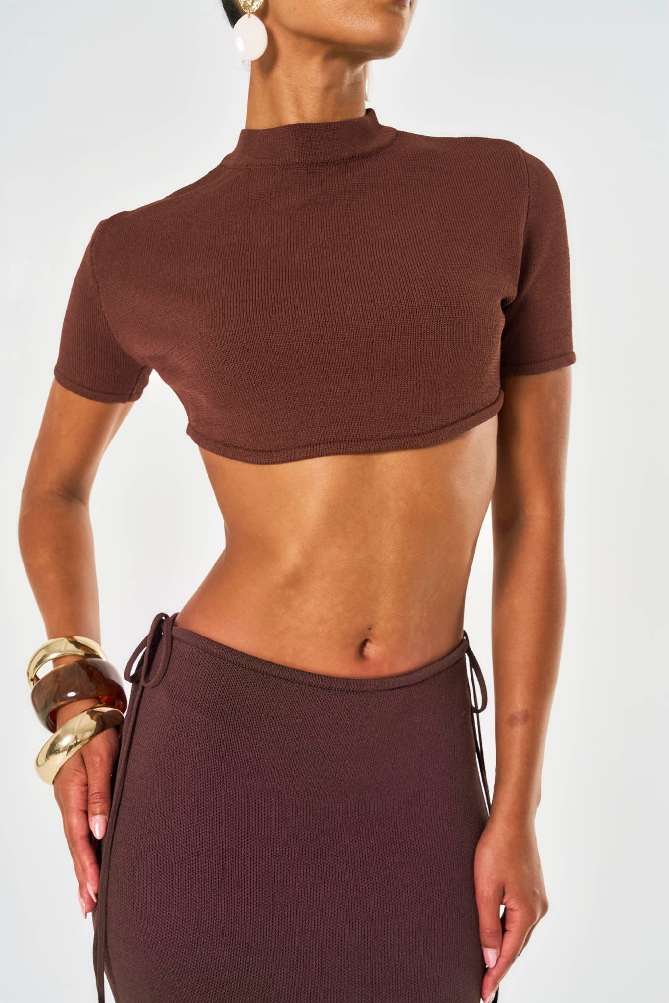 Ivy Cropped Mock Neck Top - Brown